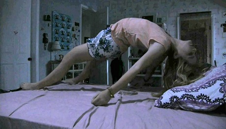 paranormalactivity4-newclip-levitation